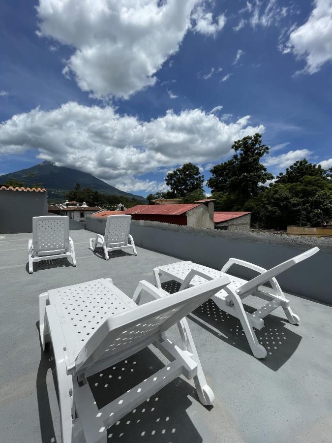 Zoola Suites Antigua Bagian luar foto