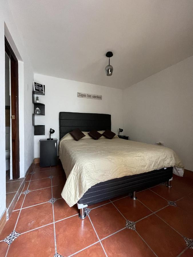 Zoola Suites Antigua Bagian luar foto